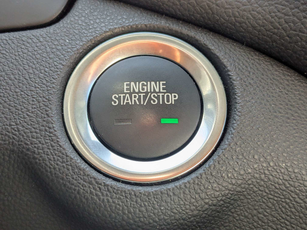 Used 2024 Chevrolet Equinox LT AWD/4WD image 32