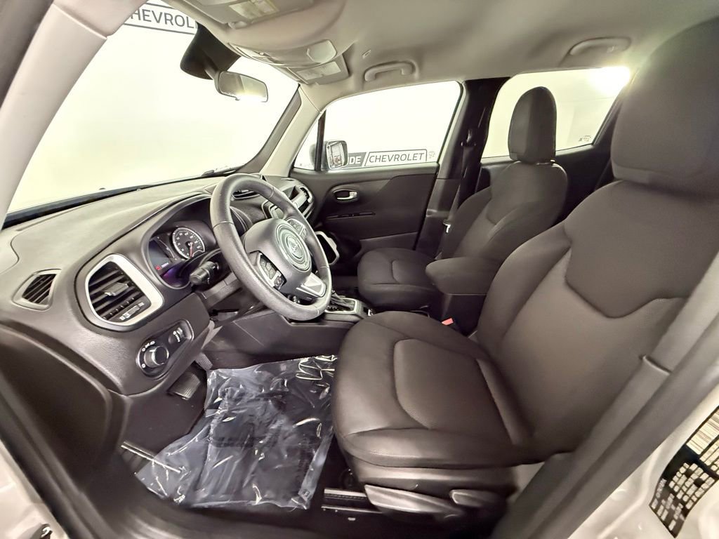 Used 2019 Jeep Renegade Sport w/ Sport Appearance Group image 13
