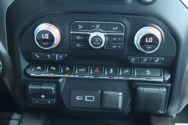 Used 2020 GMC Sierra 1500 SLT w/ SLT Premium Plus Package AWD/4WD image 14