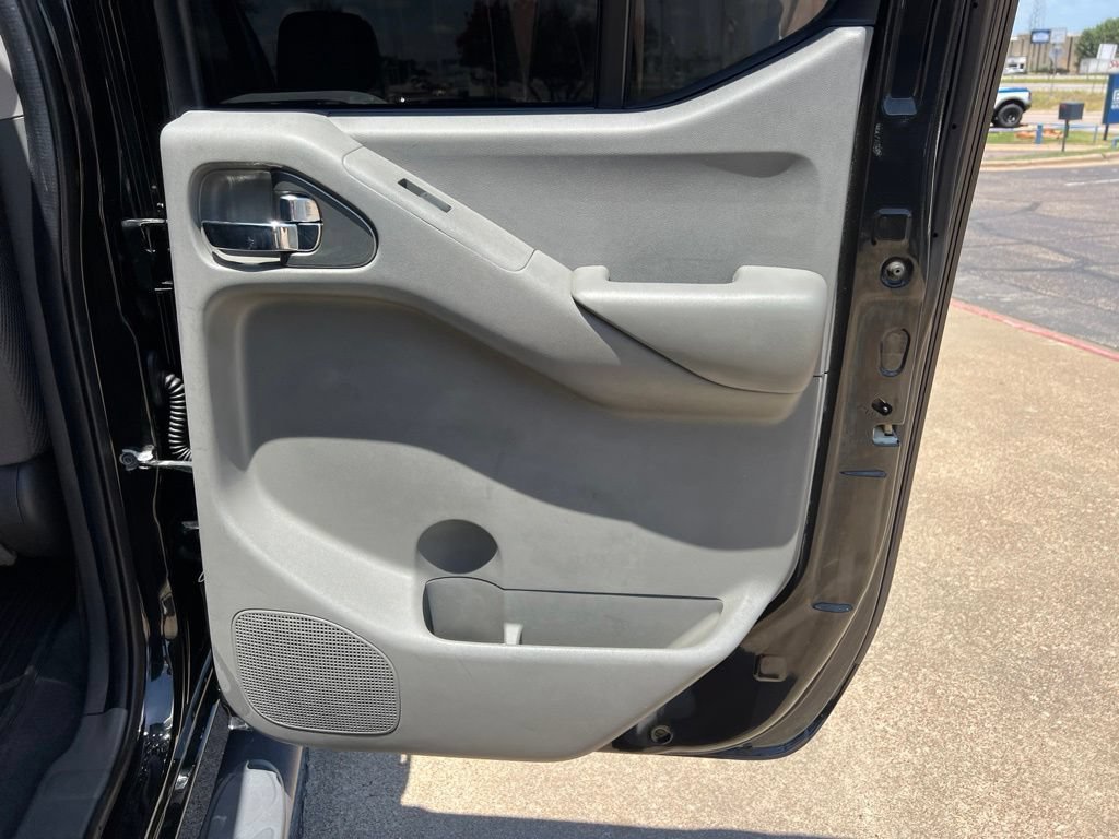 Used 2019 Nissan Frontier SV w/ Value Truck Package RWD image 14