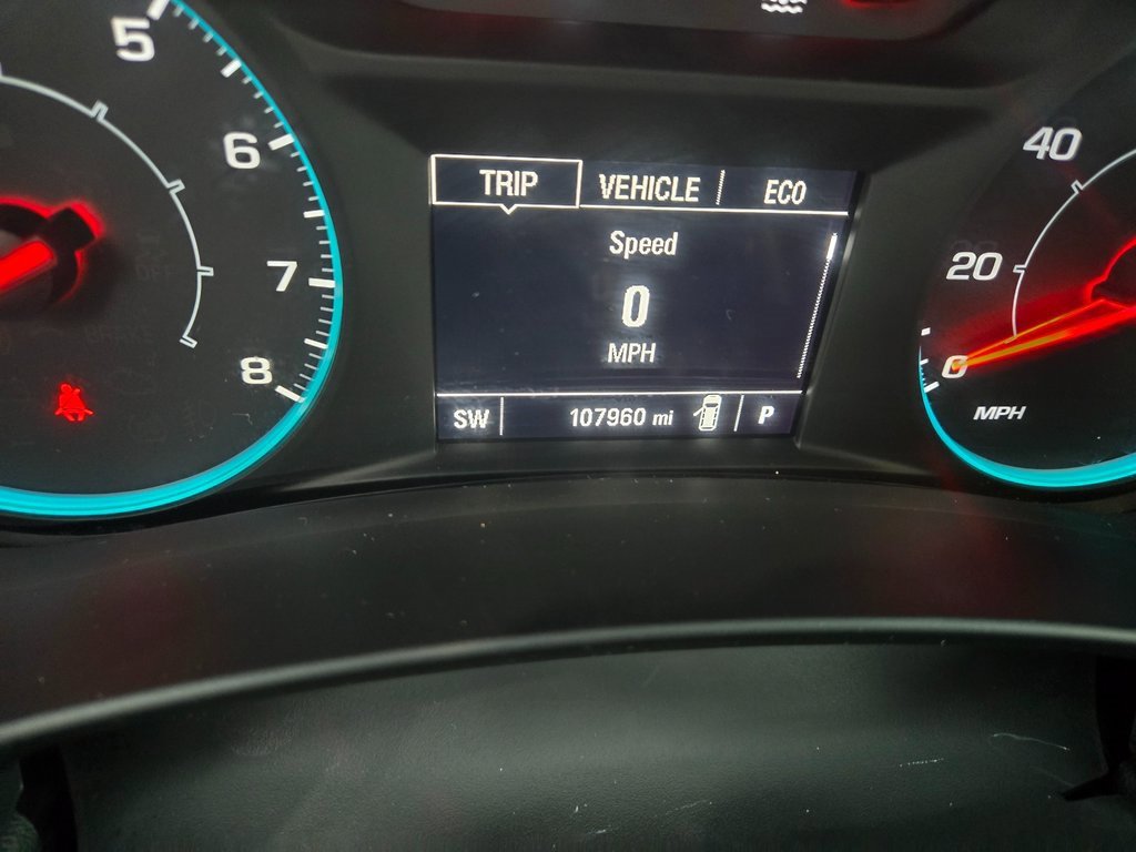 Used 2021 Chevrolet Equinox LS image 11