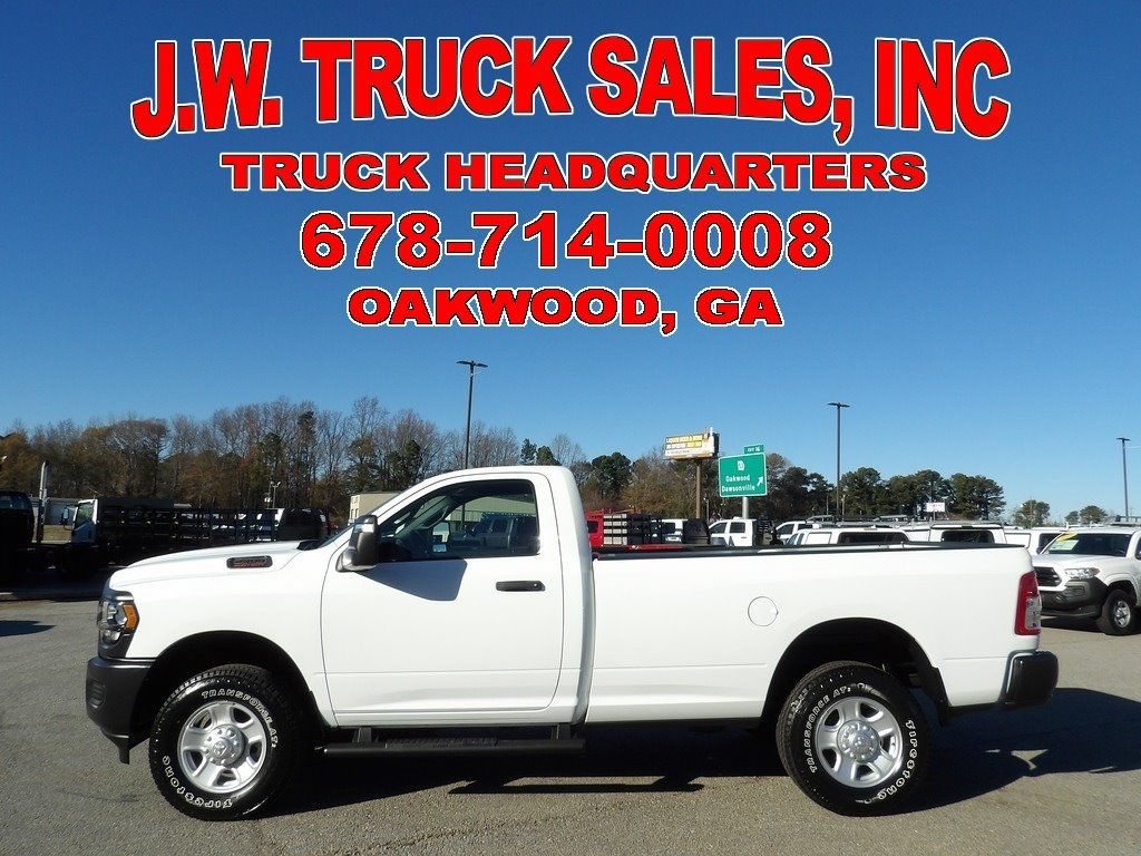 Used 2024 RAM 2500 Tradesman w/ Protection Group AWD/4WD image 2