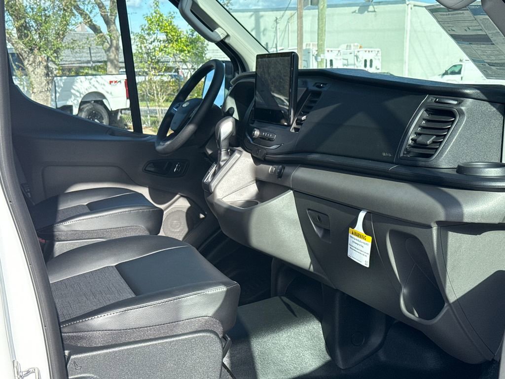 New 2026 Ford Transit 250 148 Medium Roof w/ Load Area Protection Package image 21