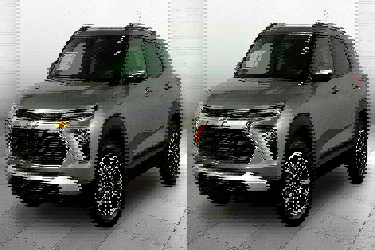 Used 2025 Chevrolet TrailBlazer LT AWD/4WD image 12