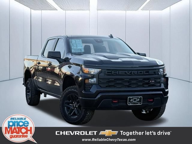 New 2026 Chevrolet Silverado 1500 Custom Trail Boss w/ LPO, Dark Essentials Package