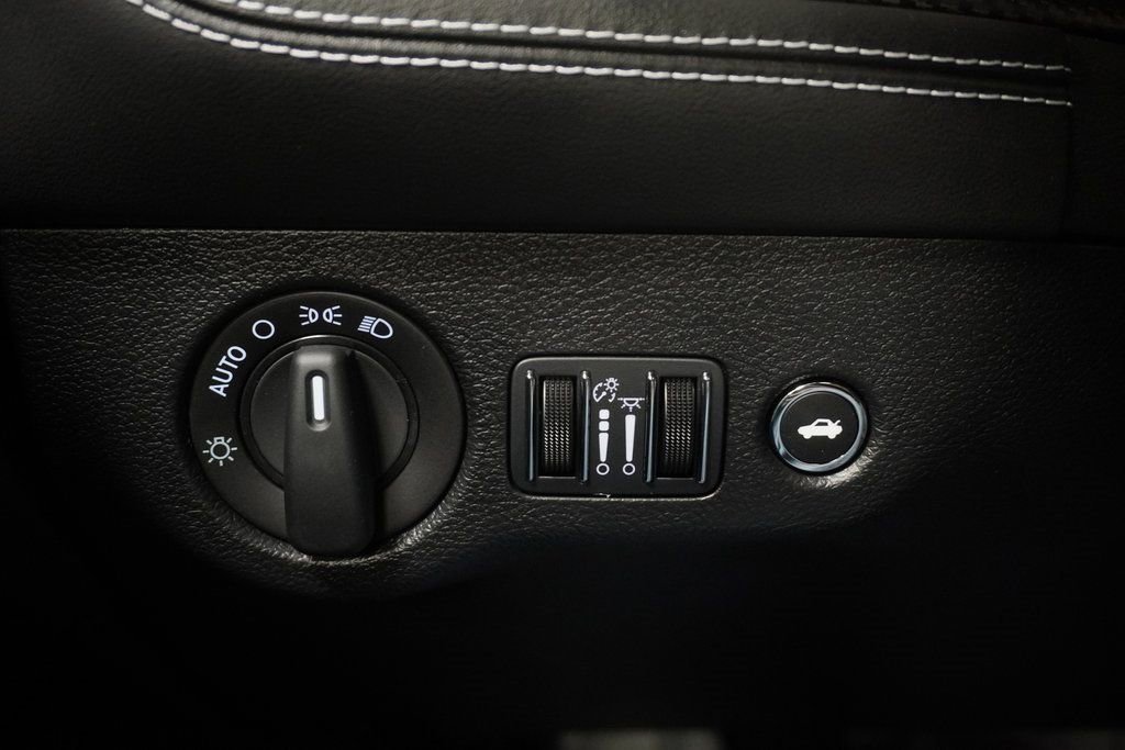 Used 2023 Dodge Challenger SRT Hellcat Redeye image 27