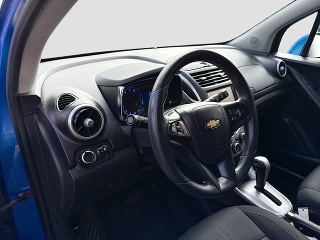 Used 2015 Chevrolet Trax LT w/ LPO, Cargo Package image 10