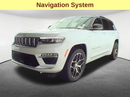 Used 2022 Jeep Grand Cherokee Summit AWD/4WD image 4