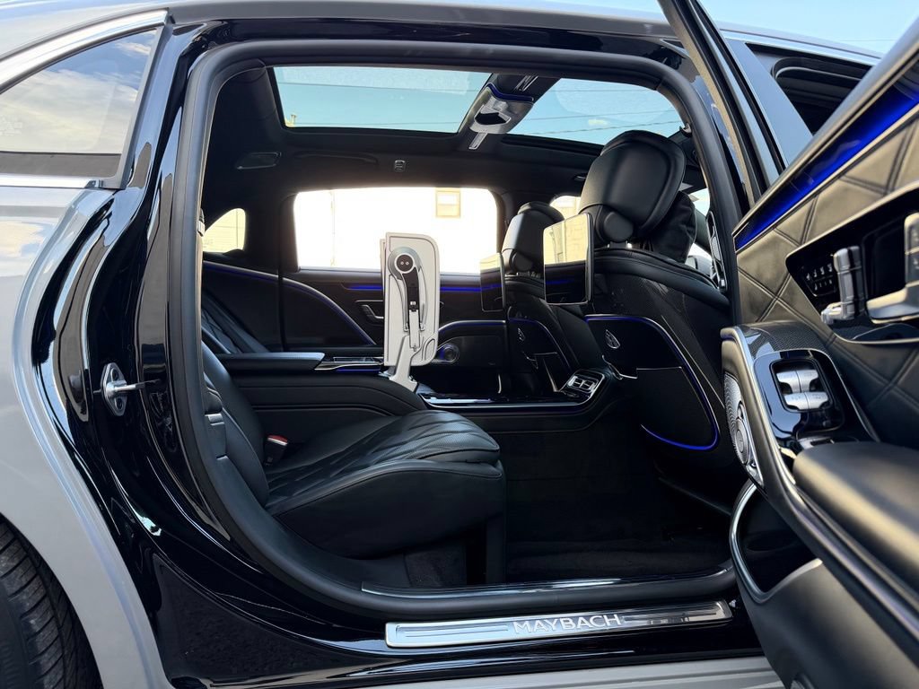 Used 2022 Mercedes-Benz Maybach S 580 4MATIC image 16