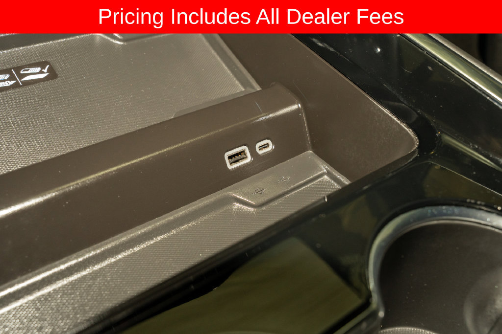 Used 2025 Chevrolet Tahoe LT RWD image 18