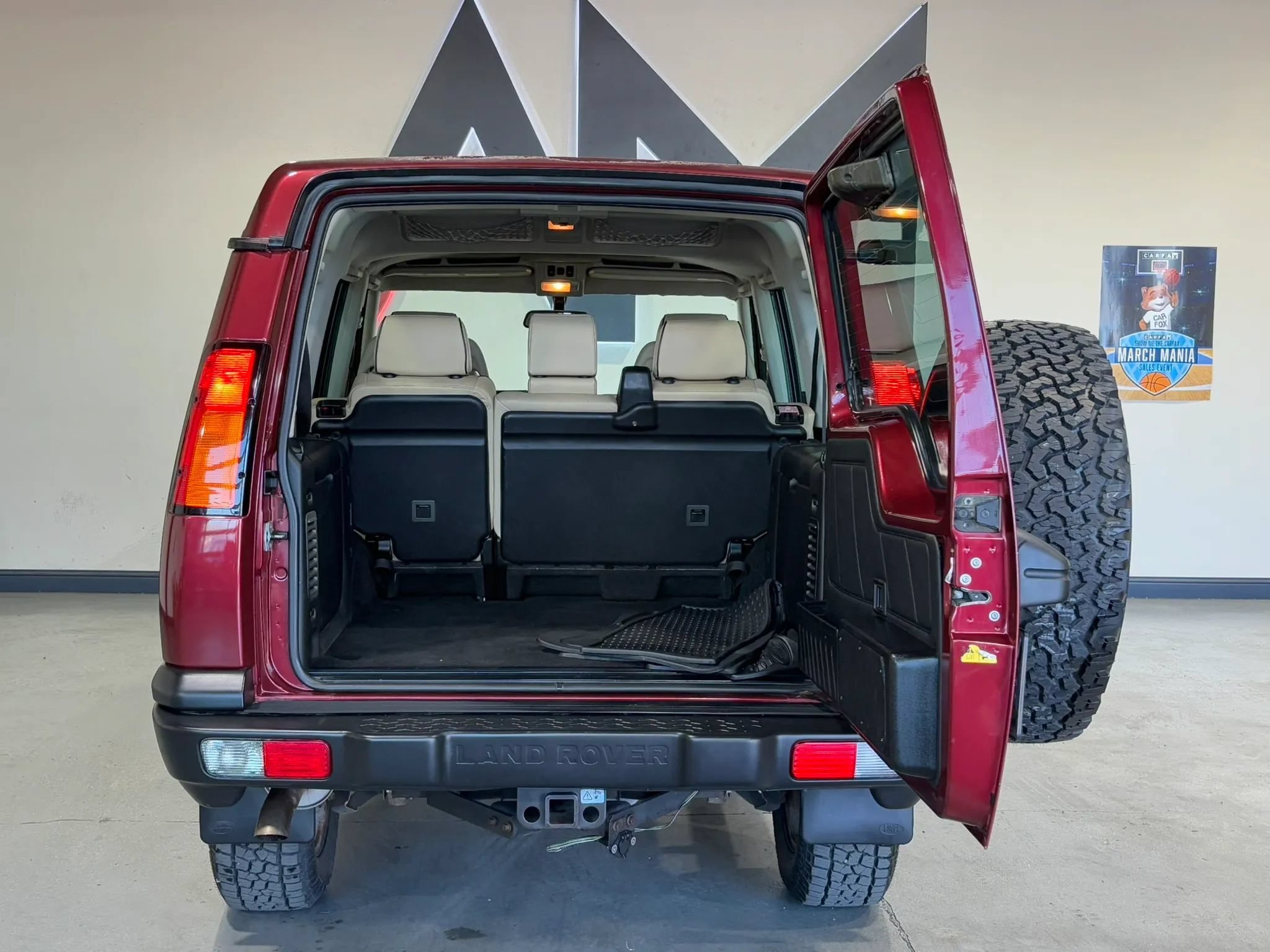 Used 2004 Land Rover Discovery SE AWD/4WD image 6