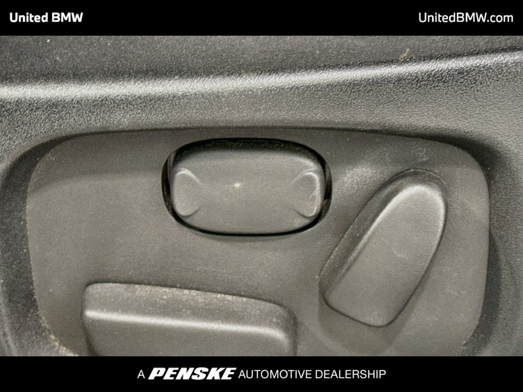 Used 2015 Land Rover LR4 HSE AWD/4WD image 11