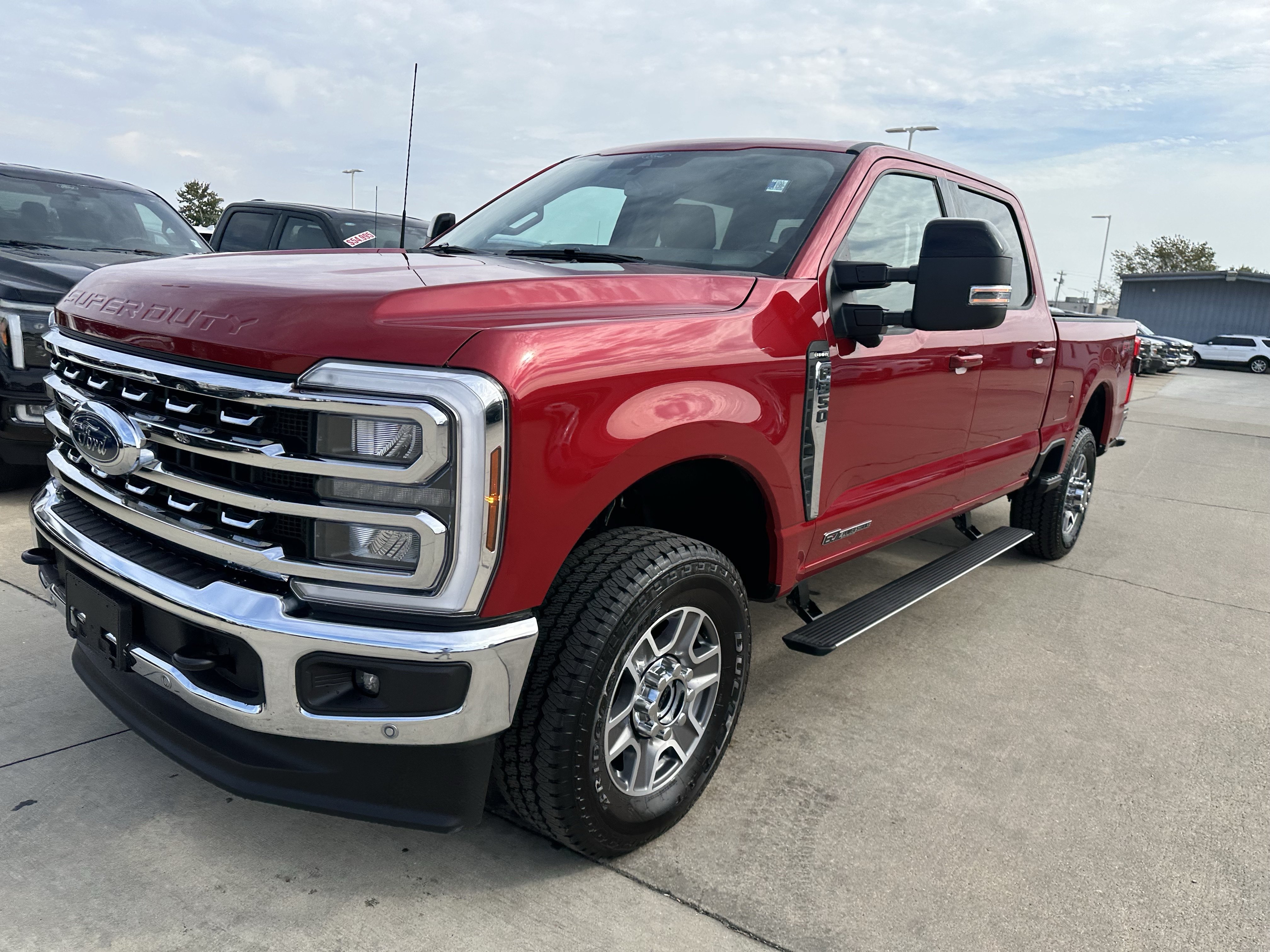 Used 2024 Ford F350 Lariat w/ Lariat Ultimate Package AWD/4WD image 16
