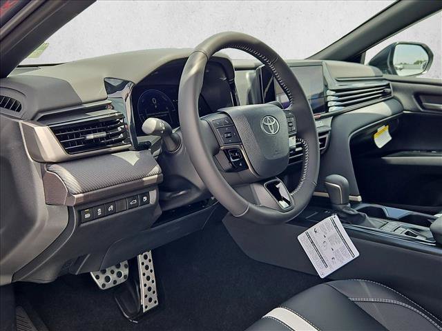 New 2026 Toyota Camry SE FWD image 3