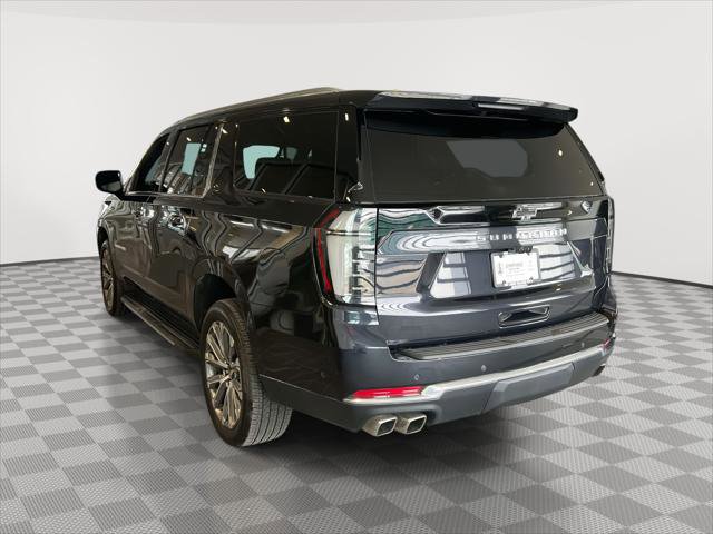 Used 2025 Chevrolet Suburban High Country image 6