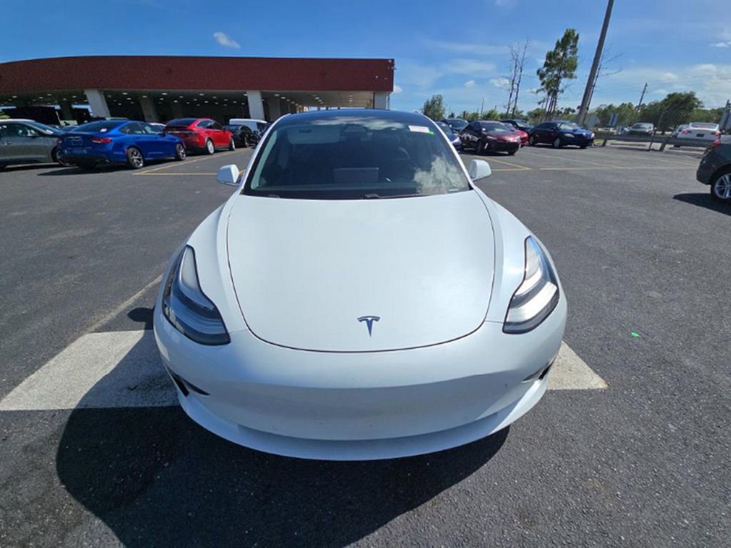 Used 2019 Tesla Model 3 Long Range image 2