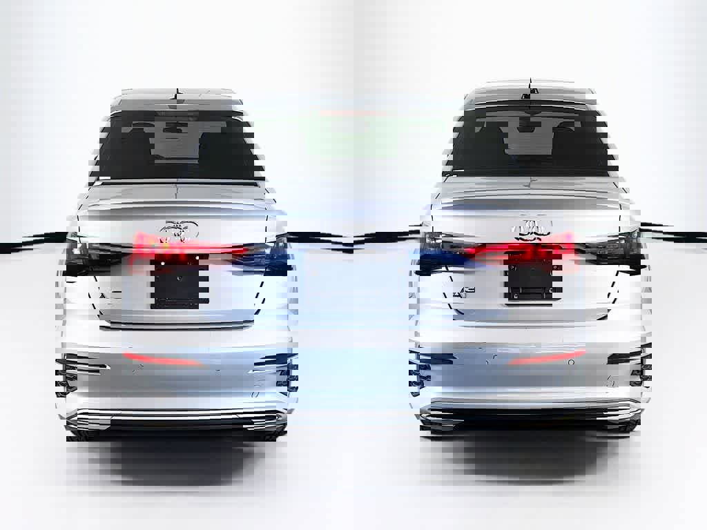 Used 2024 Audi A3 2.0T Premium image 5