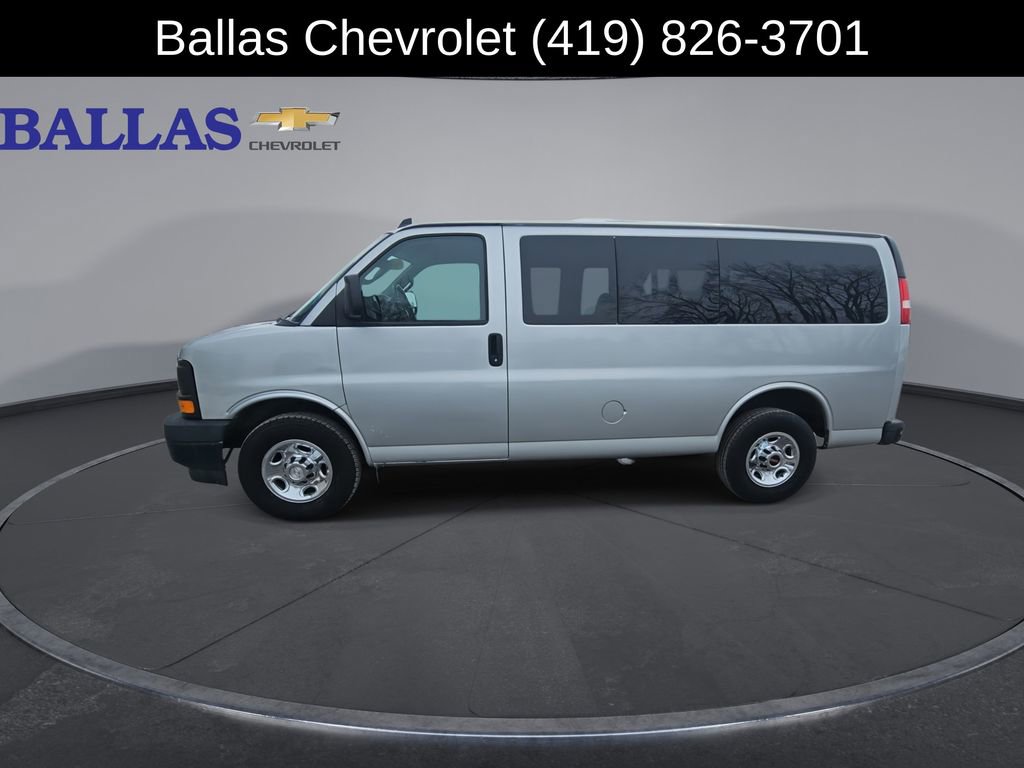 Certified 2017 Chevrolet Express 2500 LS image 5