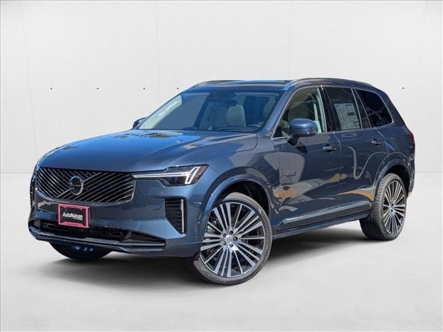 New 2025 Volvo XC90 B6 Ultra w/ Lounge Package