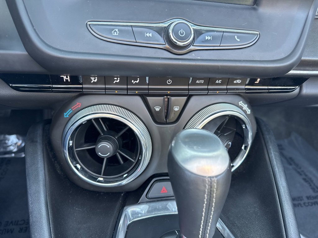 Used 2016 Chevrolet Camaro LT image 27