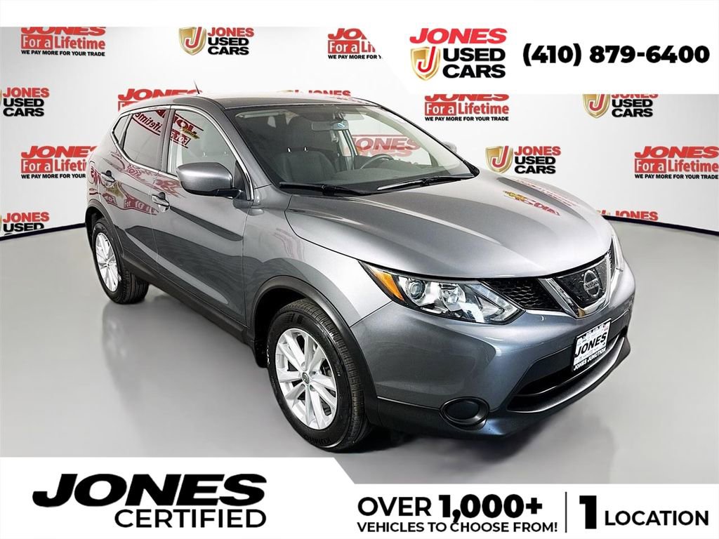 Used 2018 Nissan Rogue Sport S w/ S Appearance Package AWD/4WD image 1