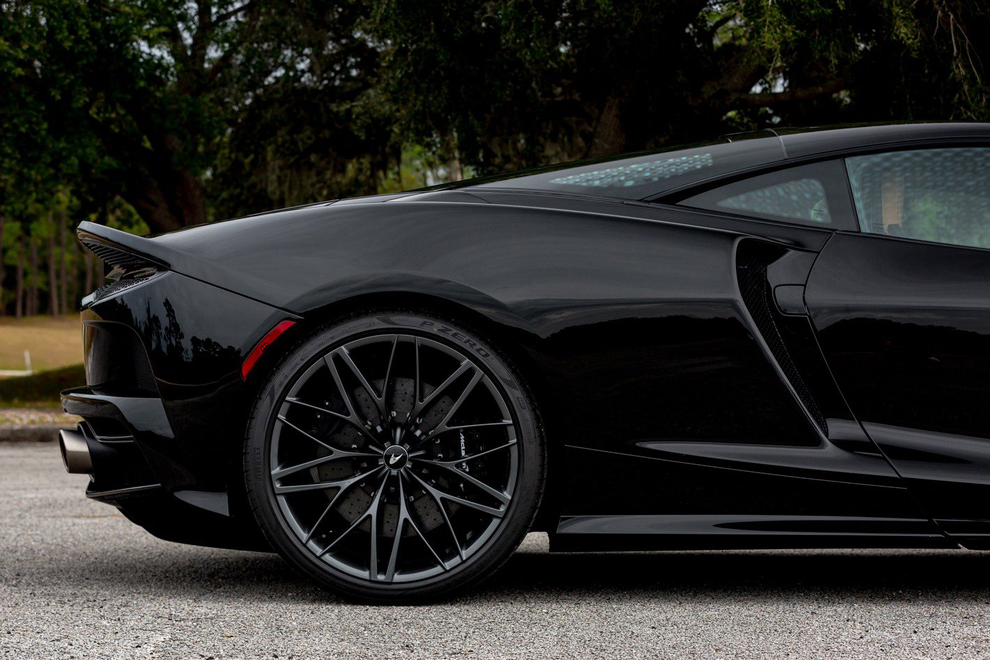 Used 2025 McLaren GTS image 35