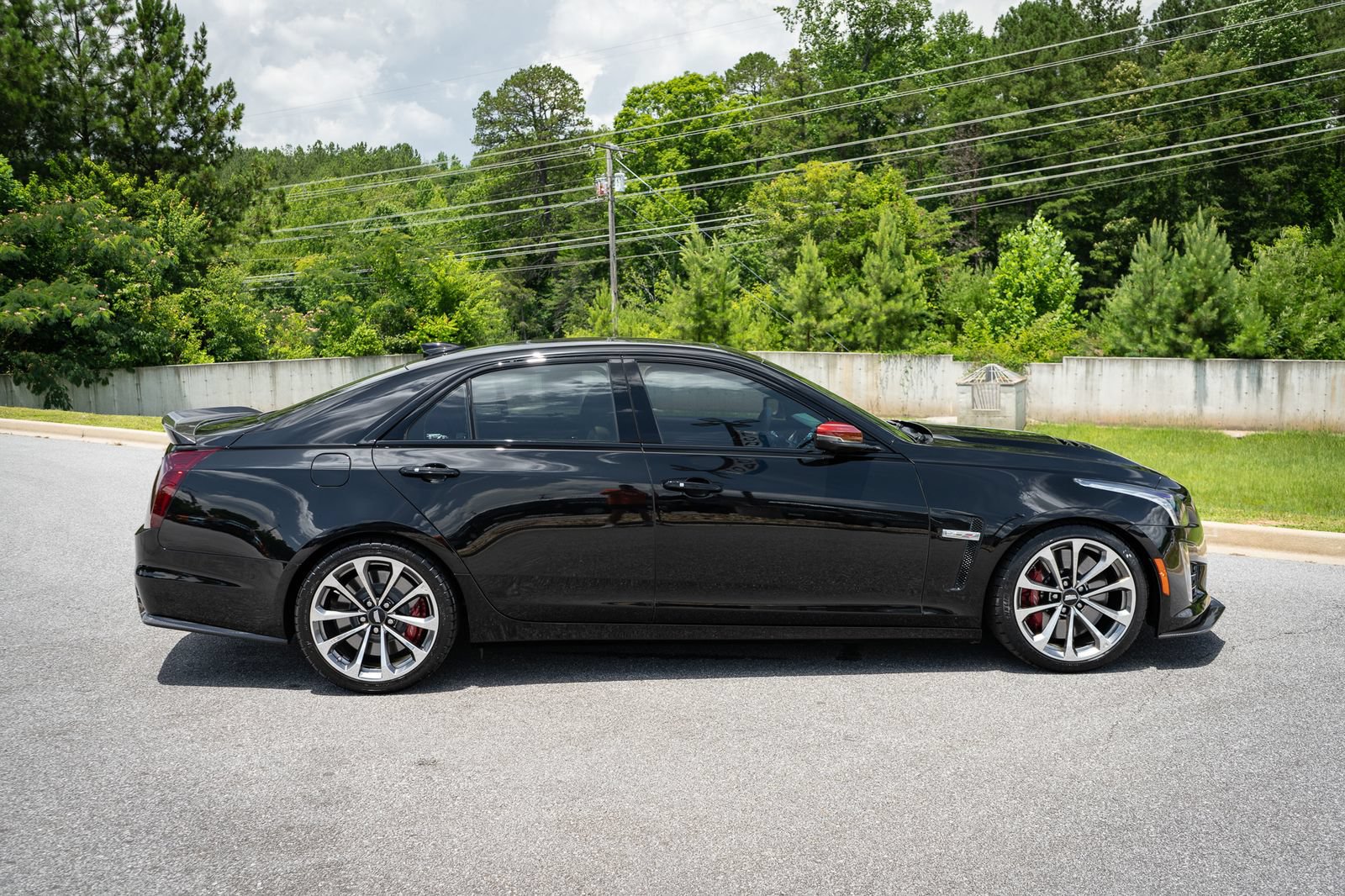 Used 2018 Cadillac CTS V RWD image 28