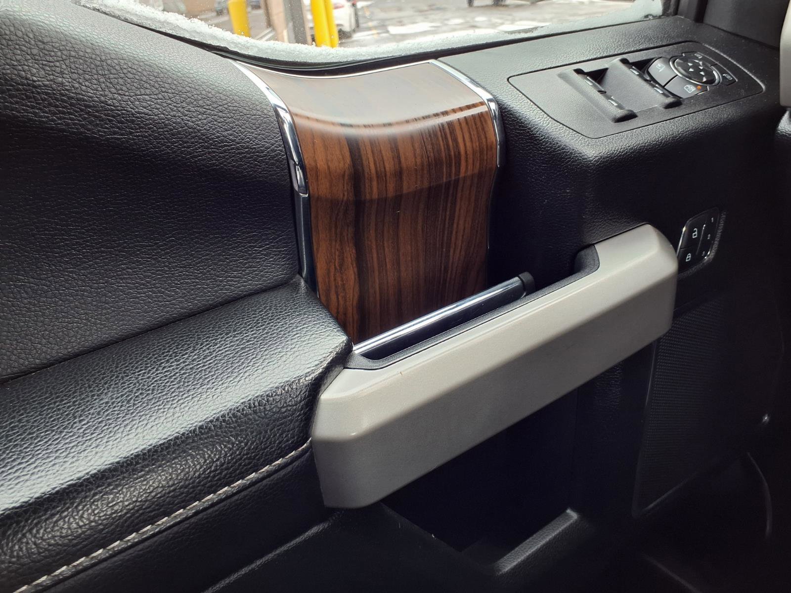 Used 2016 Ford F150 Lariat w/ Equipment Group 502A Luxury image 21