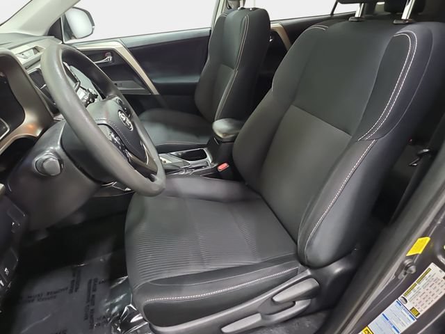 Used 2015 Toyota RAV4 XLE AWD/4WD image 13
