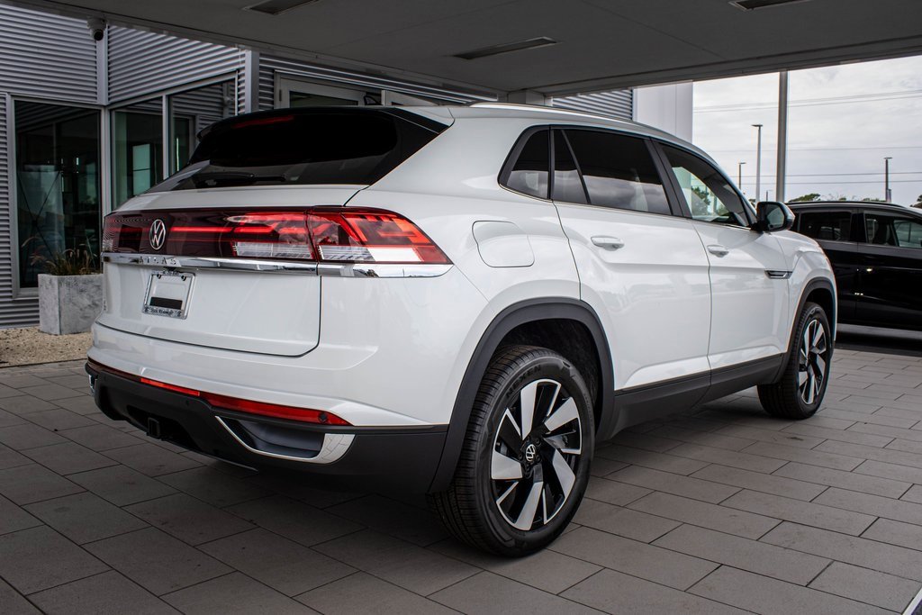 New 2026 Volkswagen Atlas Cross Sport SE image 18