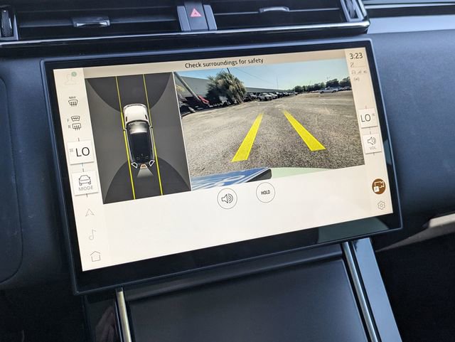 Used 2025 Land Rover Range Rover Velar Dynamic SE image 25