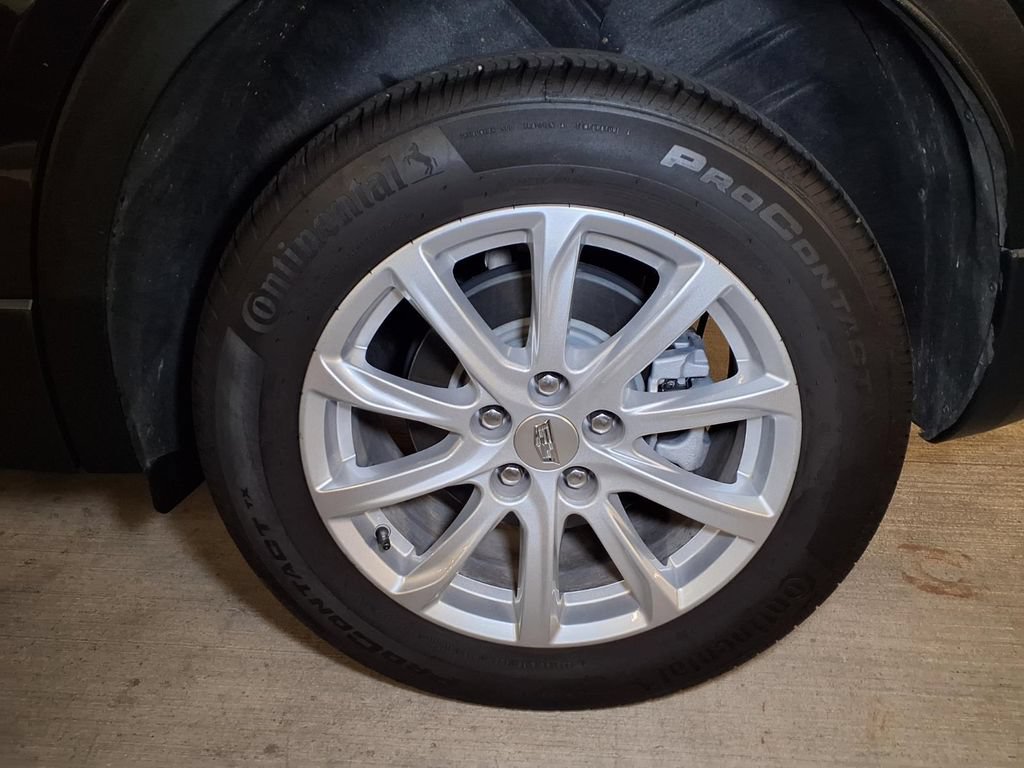 Certified 2023 Cadillac XT4 Luxury w/ Cold Weather Package FWD image 20