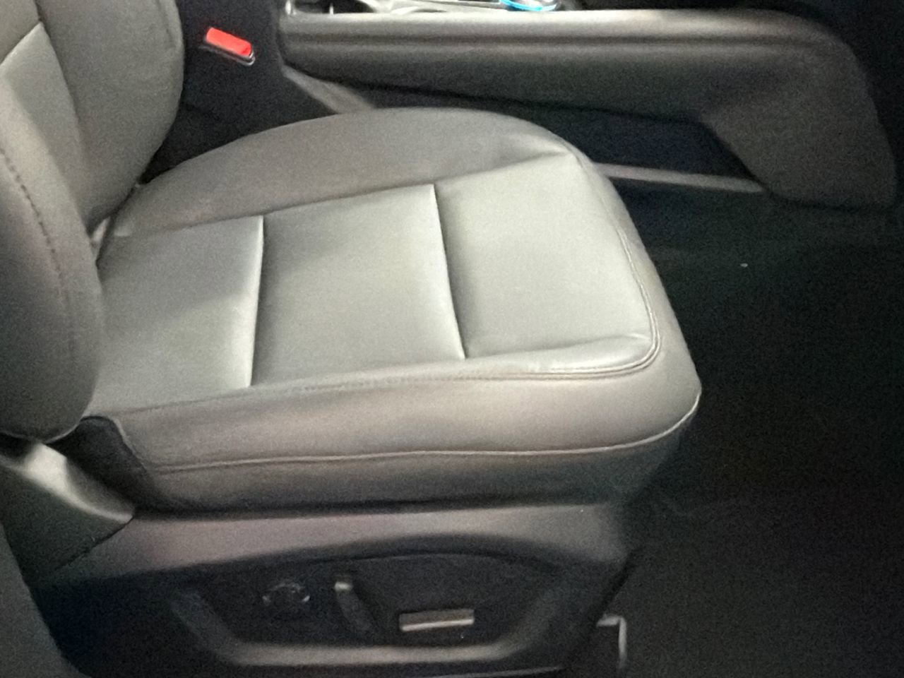 New 2026 Ford Explorer Active w/ Active Comfort Package image 12