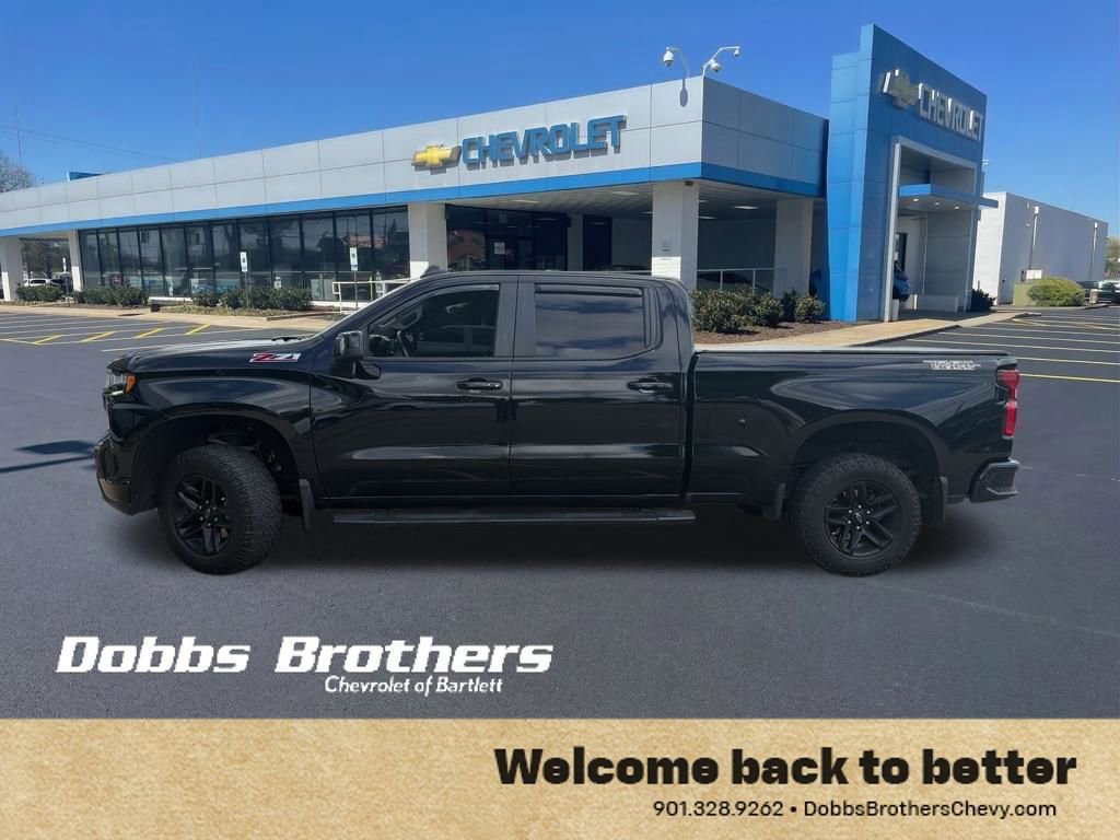 Used 2022 Chevrolet Silverado 1500 LT Trail Boss w/ Safety Package AWD/4WD image 2
