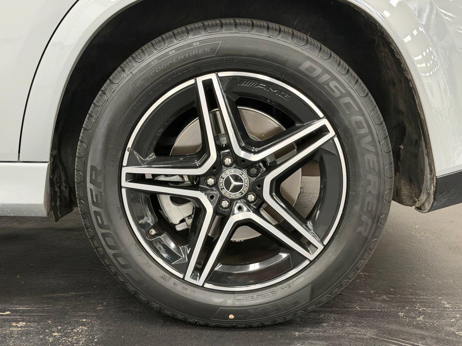 Used 2024 Mercedes-Benz GLE 450 4MATIC image 17