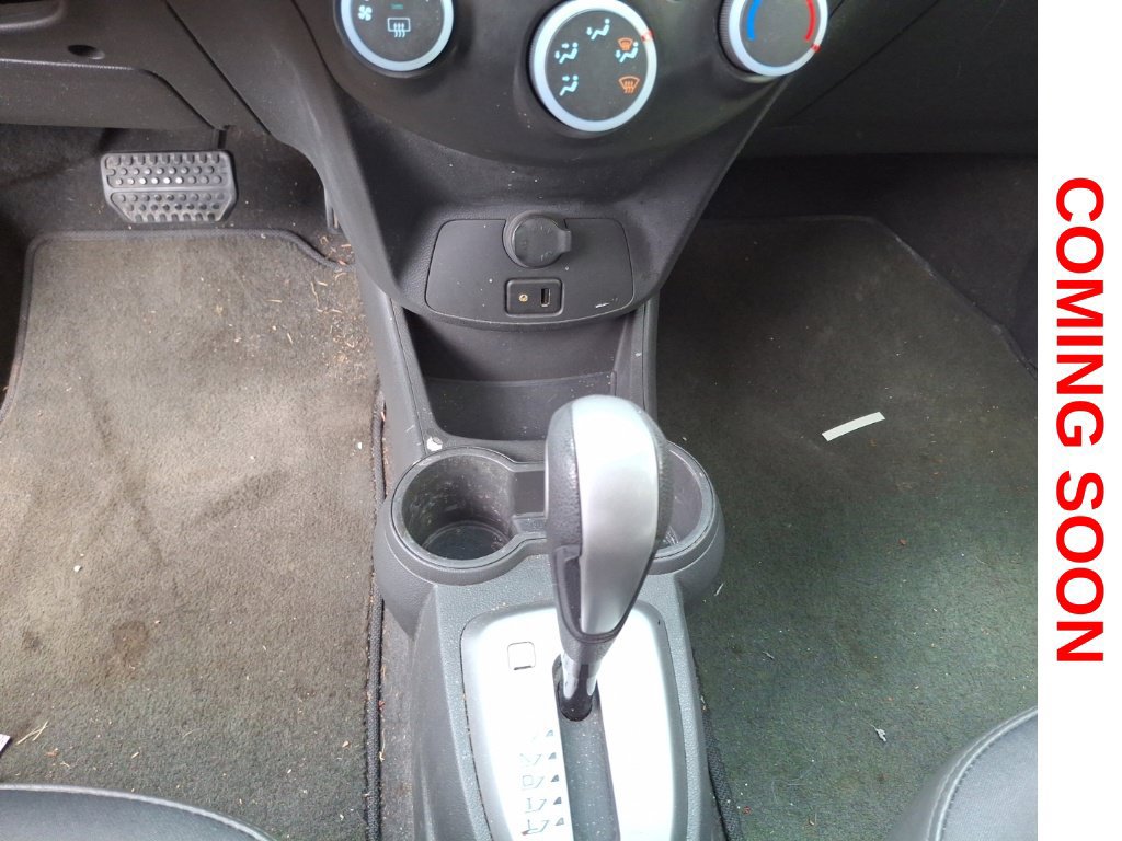 Used 2013 Chevrolet Spark LT FWD image 15
