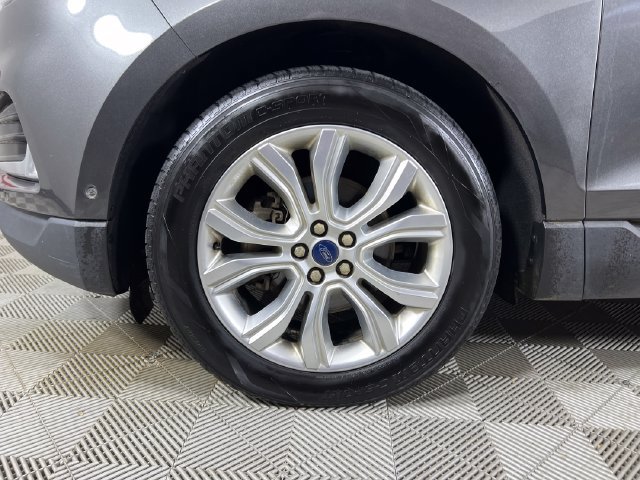 Used 2020 Ford Edge Titanium w/ Equipment Group 301A FWD image 26