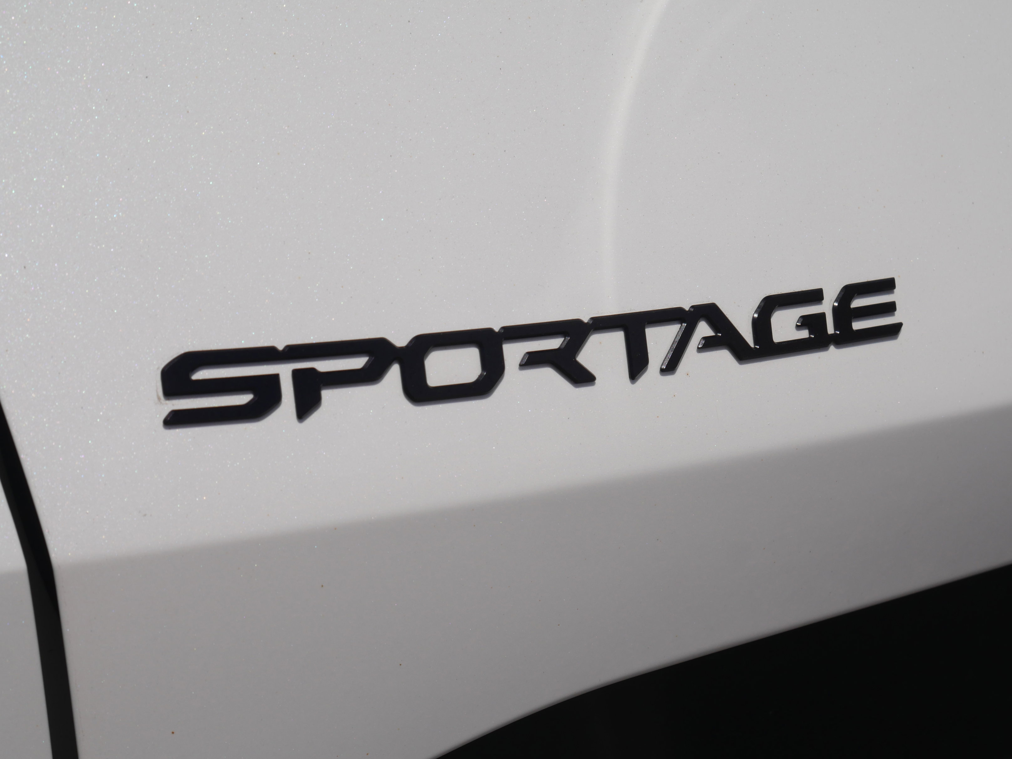 Used 2025 Kia Sportage X-Line AWD/4WD image 21