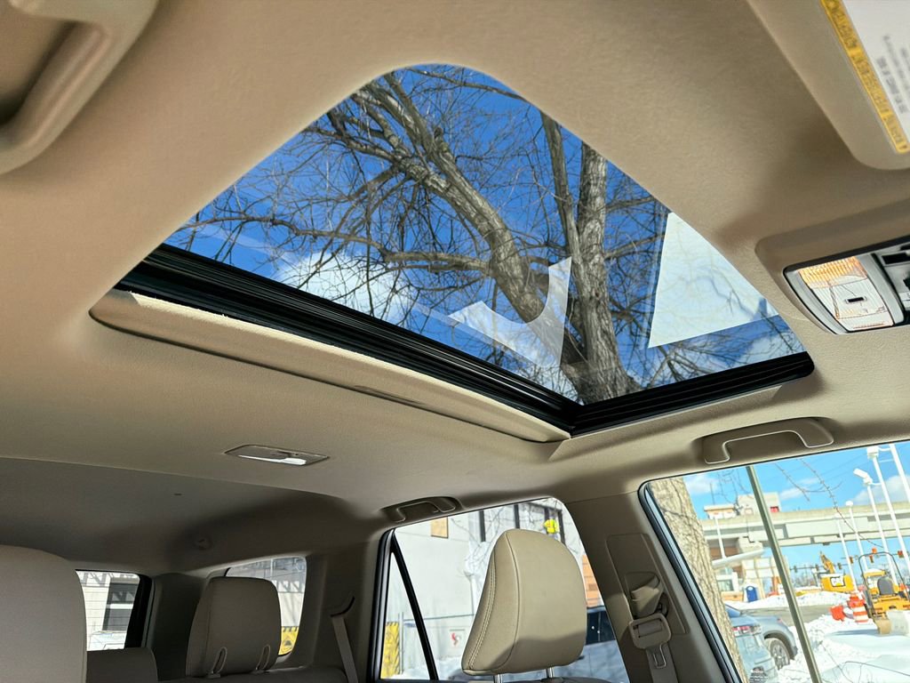 Used 2023 Toyota 4Runner Limited image 14