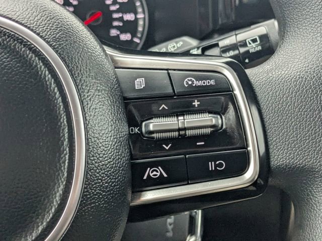Used 2023 Kia Sorento LX image 25