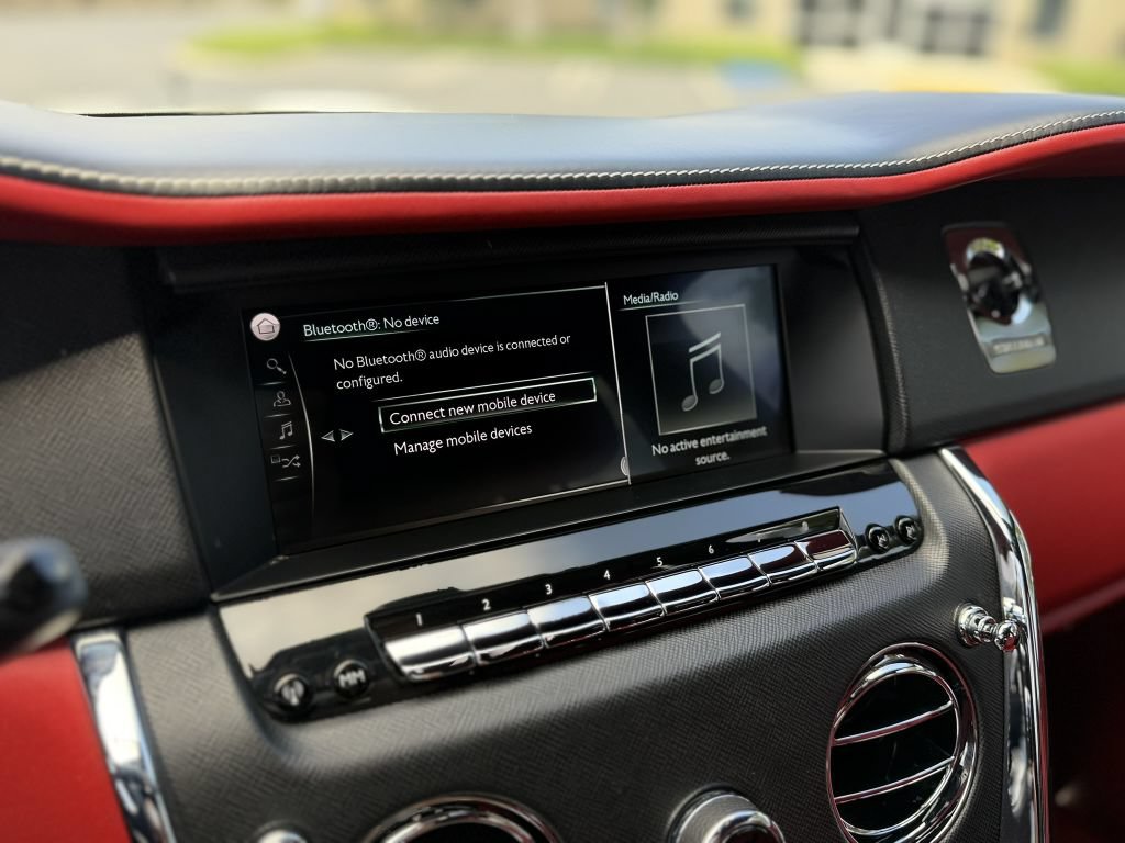 Used 2021 Rolls-Royce Cullinan AWD/4WD image 43