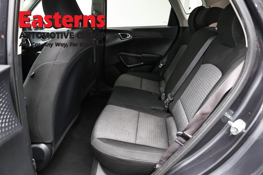 Used 2021 Kia Soul S FWD image 21