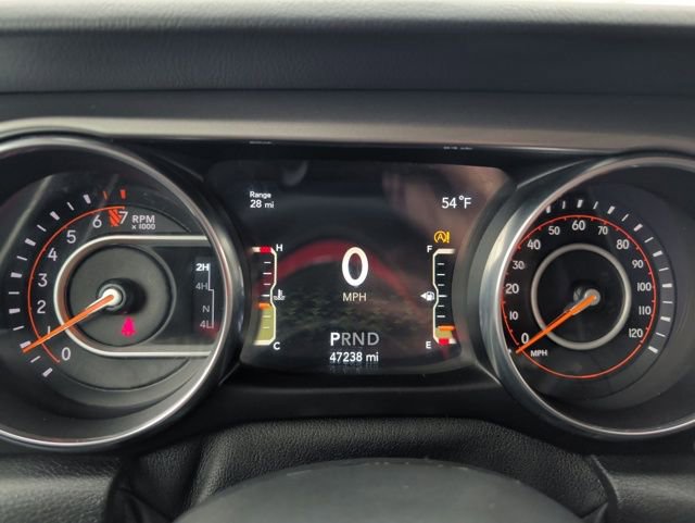 Used 2021 Jeep Wrangler Unlimited Sahara w/ Uconnect 4C Nav & Sound Group image 16