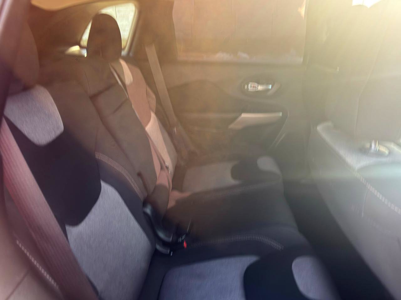 Used 2017 Jeep Cherokee Sport w/ Cold Weather Group image 35