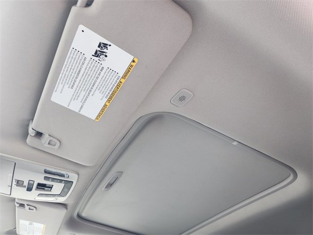 Certified 2025 Toyota Sienna XLE image 25