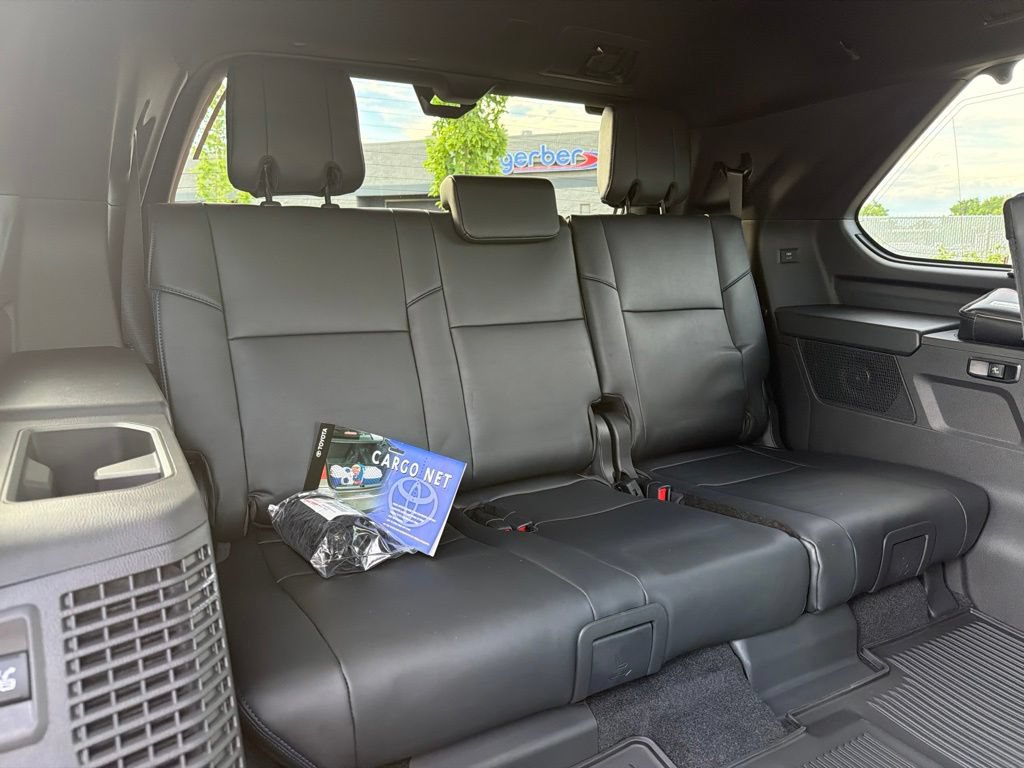 New 2026 Toyota Sequoia Platinum AWD/4WD image 17