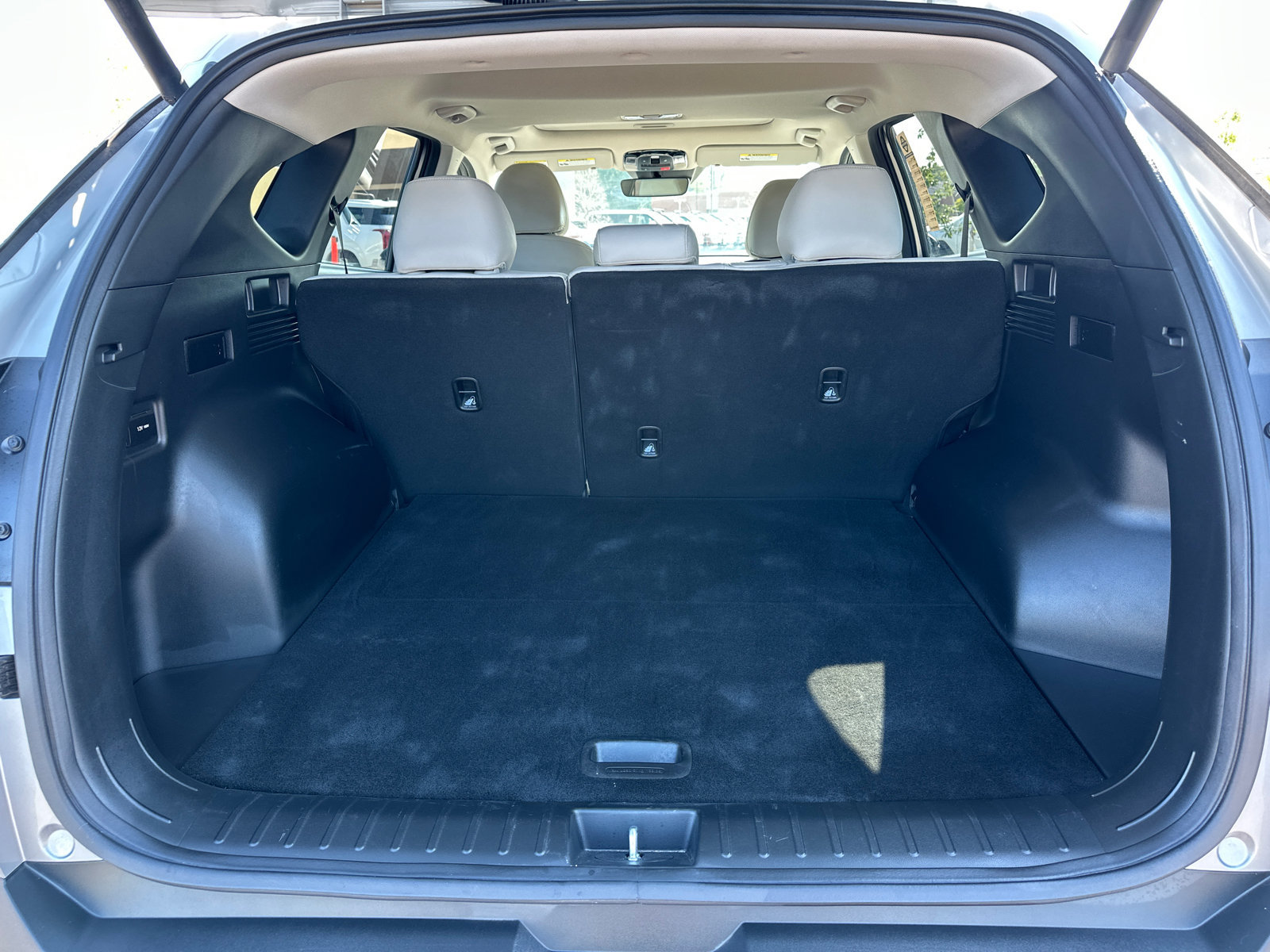 Certified 2024 Hyundai Tucson SEL w/ Convenience Package FWD image 17