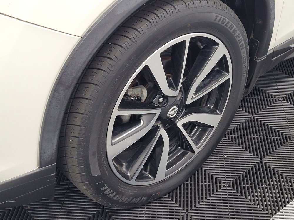 Used 2020 Nissan Rogue SL FWD image 31