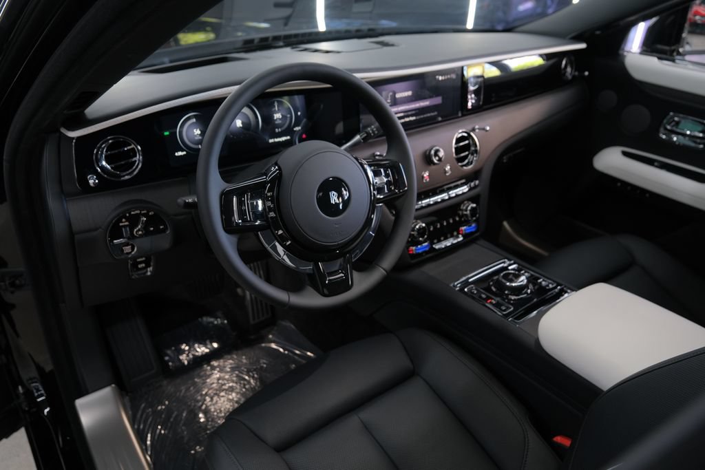 Used 2027 Rolls-Royce Ghost AWD/4WD image 46