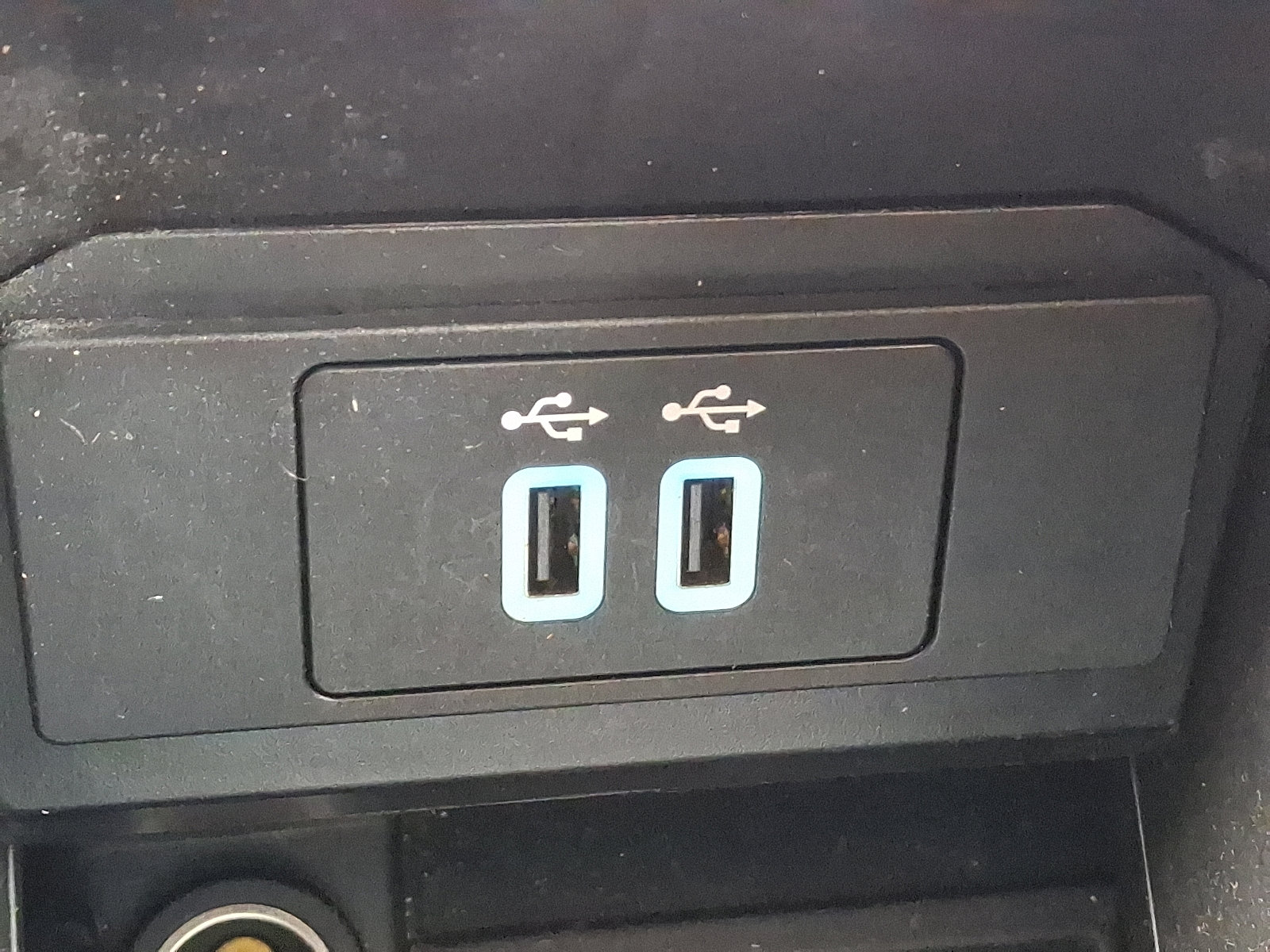 Used 2016 Ford Escape SE w/ Equipment Group 201A image 26